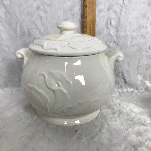 New Table Topics Vintage Ceramic 3 Qt tureen - Picture 3 of 3